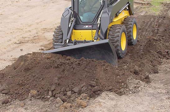 Perlengkapan Skid Steer